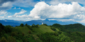 How to create a stitched panoramic photo