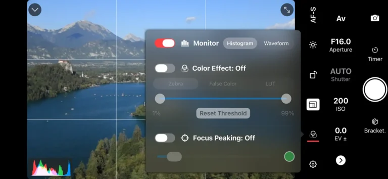 Histogram control - turn on or off and switch between chart or waveform. Shutter+ App screenshot used on iPhone with Canon EOS R5